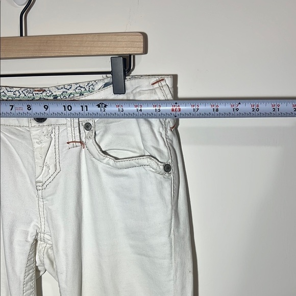 Stitch’s Authentic Tailored Denim Women's White Bootcut Jeans, Size 28 - Picture 13 of 15
